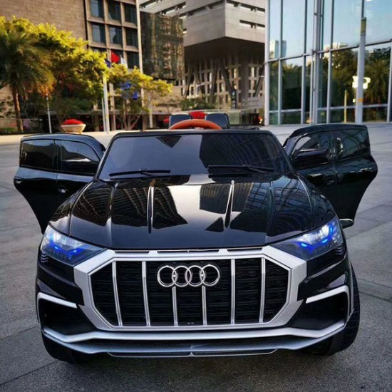 Акумулаторен джип Audi Q8